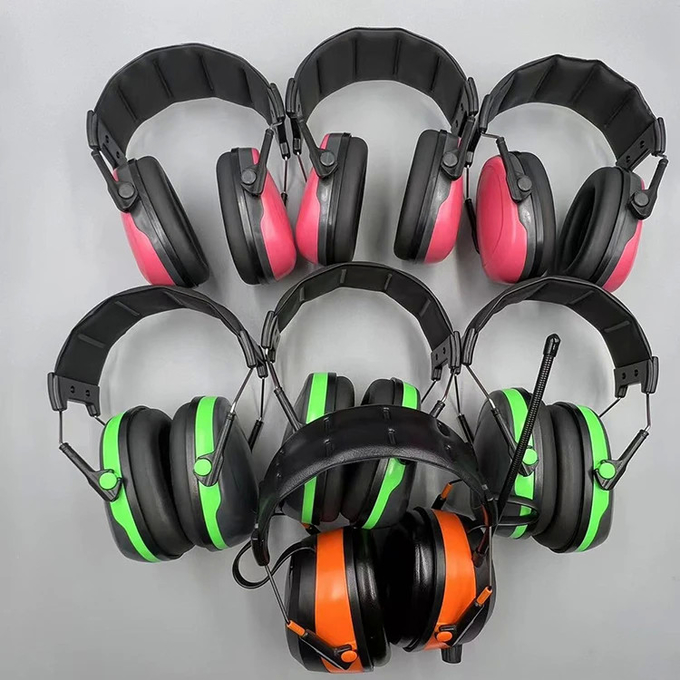 Electronic Ear Defenders Hunting Earmuffs Industrial Noise Cancelling Safety Ear Muffs Gun Range Hearing Protection