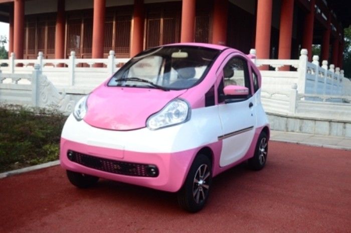 Lithium Battery Long Ranger Electric City Car 2 Comfortable Seats Integral Axle Rear Suspension