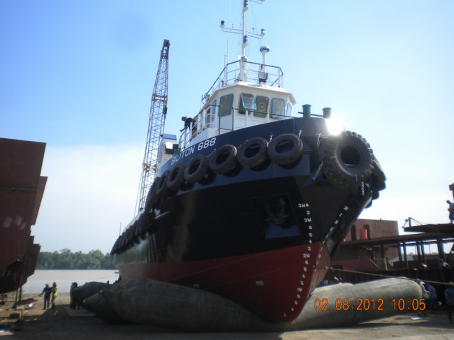 Shunhang Customized Sizes Heavy Lifting Airbag for Ship Docking