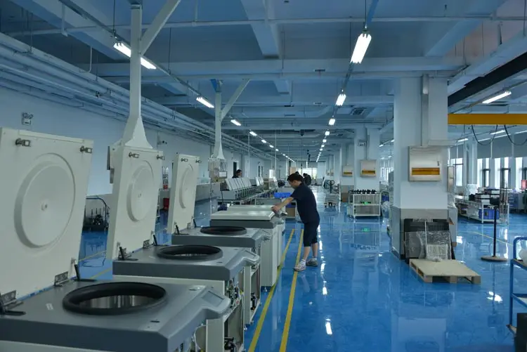 Cence Blood Centrifuge with both Angle Rotor and Horizontal Rotor Compatible Low Speed Centrifuge L600-A