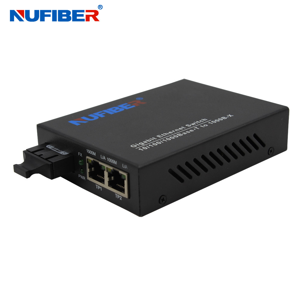 1000M Fiber Ethernet Switch RoHS Approved 2 Port Ethernet Switch Single Mode Fiber Converter