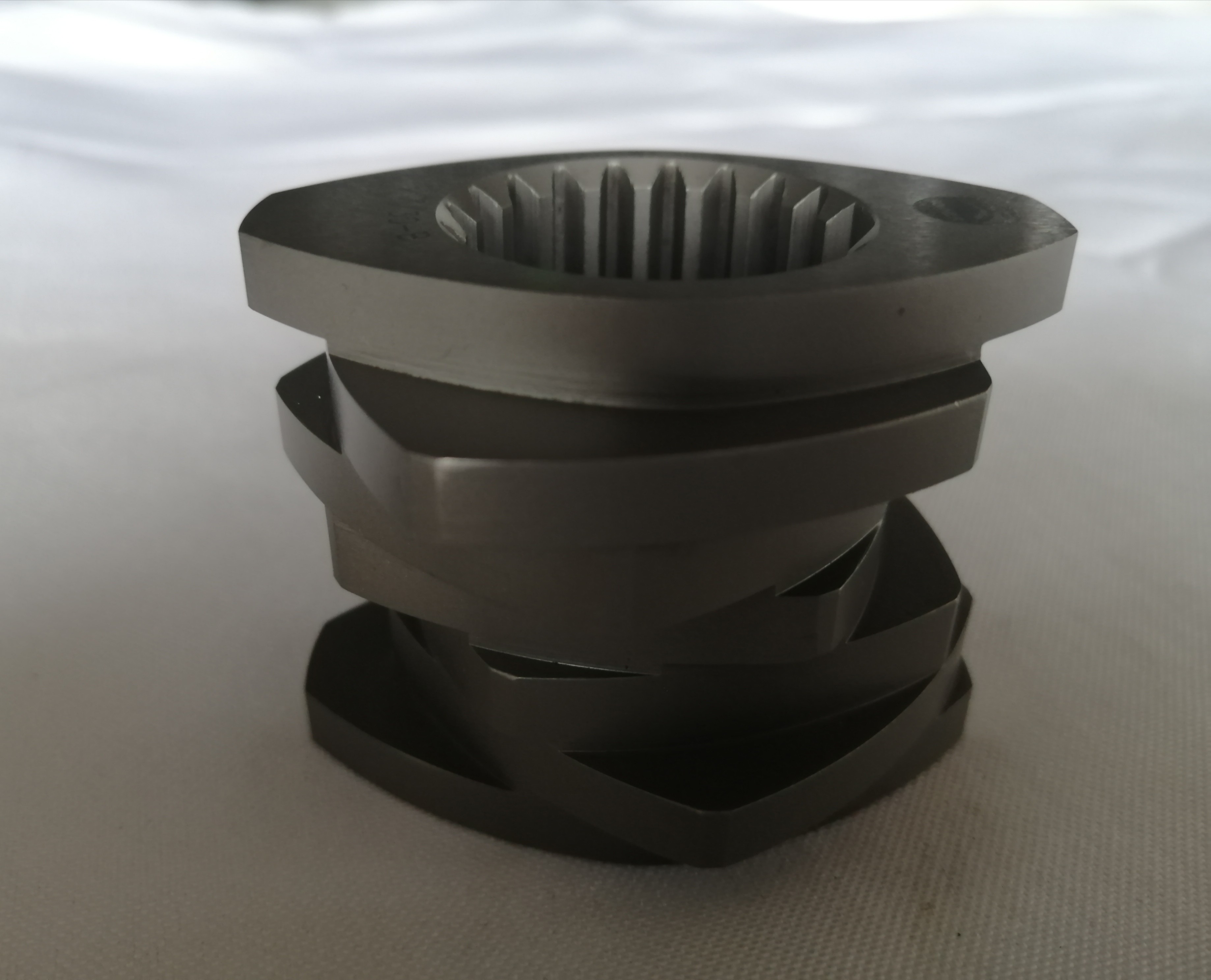High Shear Uniformity Twin Mixing Screw Elements Kneading Block For Talc And Mica