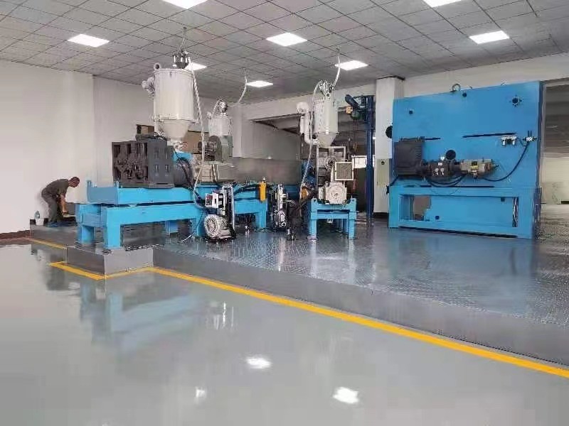 35kv CCV Lines 150+90+65 XLPE Extruder Machine For Power Cable 240 / 300 / 630 Square Mm