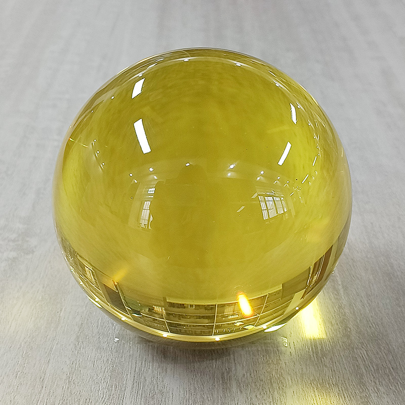 ODM OEM low MOQ Colorful acrylic ball New arrival Hot Selling kid playing round 110mm toy balls resin ball