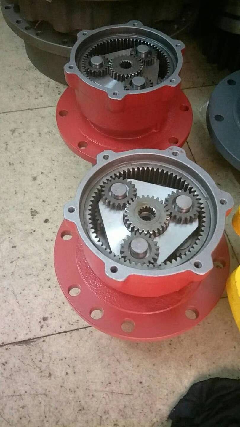 YUCHAI YC35 Excavator Swing Motor PCL-200 Swing Drive Hydraulic Motor