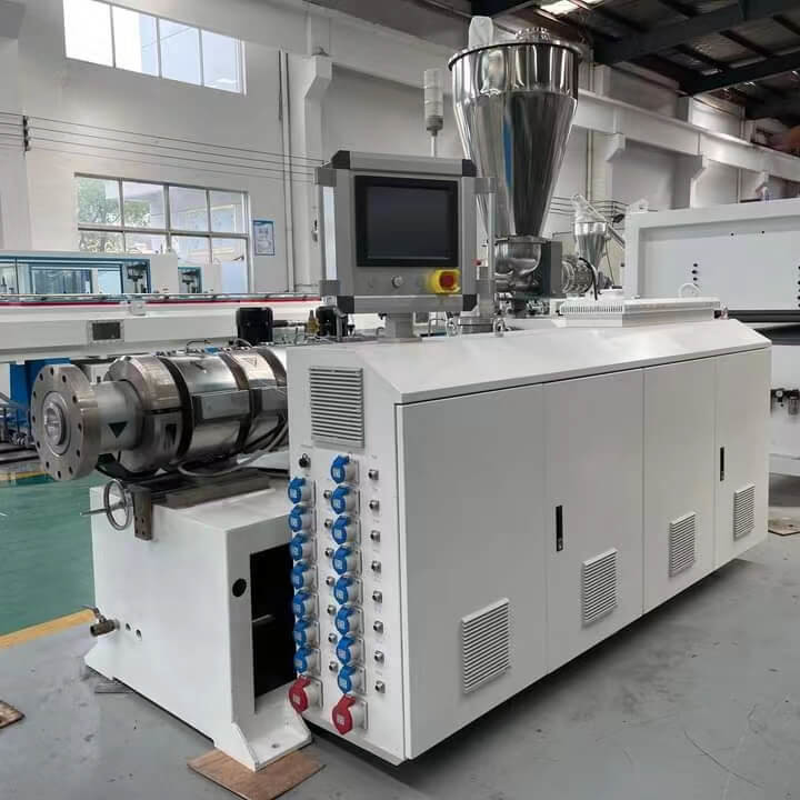 55KWConical Twin Screw Plastic Extruder 80/156 High Capacity