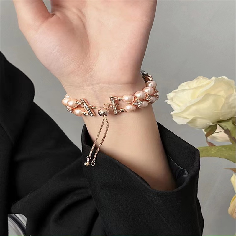 OEM ODM Women Metal Diamonds Jewelry Bracelet Wrist Band Fashion Handmade Watch Straps For iWatch Series 8 7 6 5 4 3 2 1