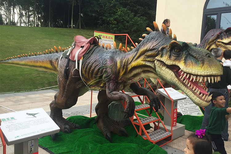 Rain Proof Animatronic Dinosaur Ride With Soft Silicone Rubber Skin For Park