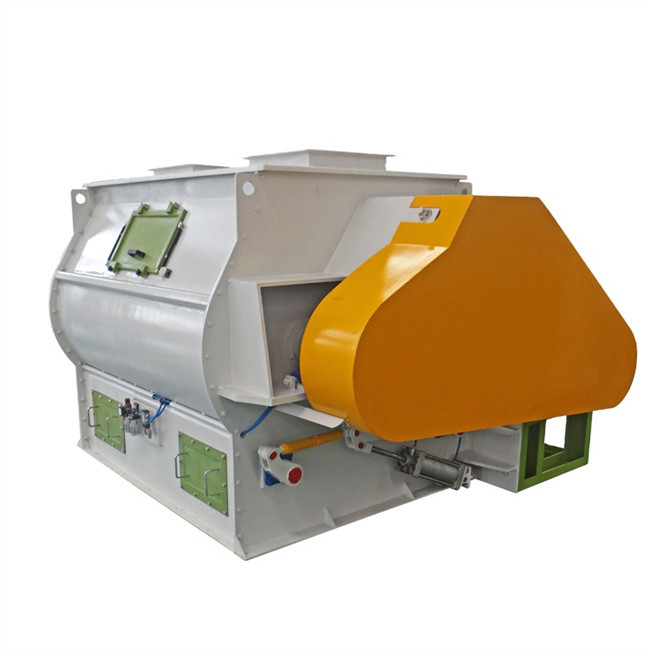 Horizontal TMR Cattle Chicken Feed Mixer Machine 6m3 AC380V As Home Use
