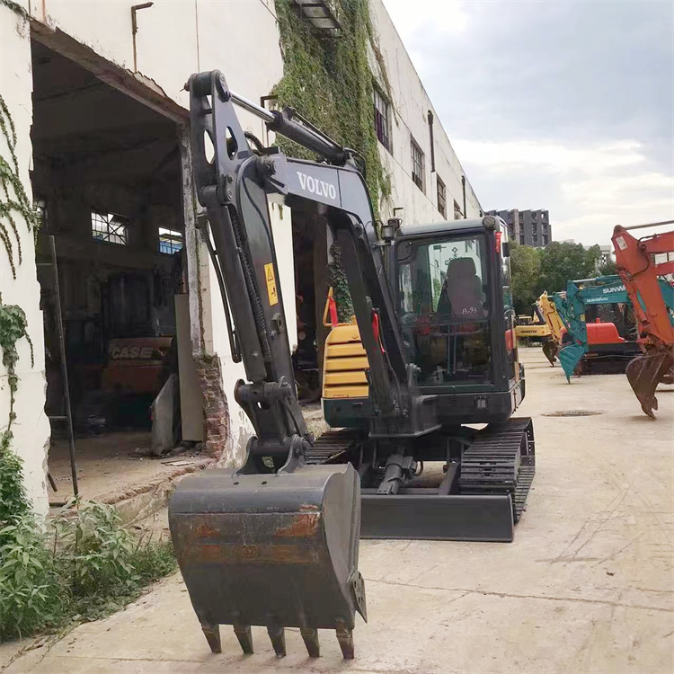 2019 Original Used Volvo EC60 6 Ton Excavator in Shanghai for Korea Health Condition