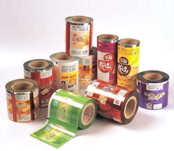 Multi Functional Transparent Packaging Films BOPP Plastic Wrapping Film Roll Customized