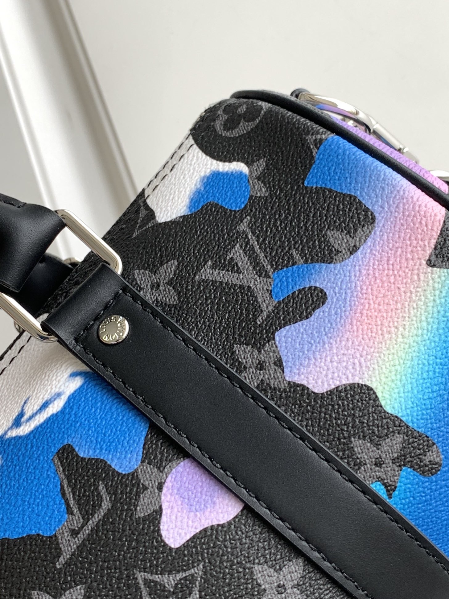 Sunrise Monogram Eclipse Branded Messenger Bag LV Keepall Bandoulière 25 Room With A View