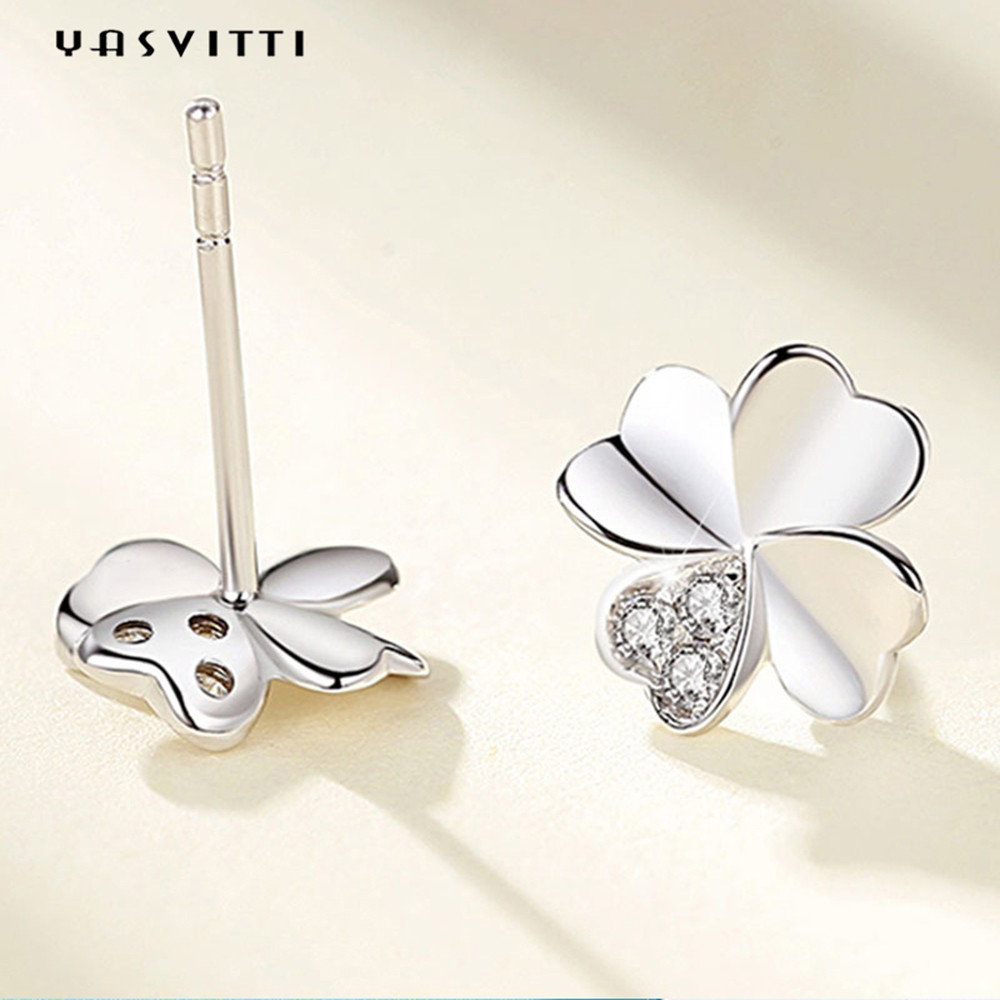 0.7cm 0.07oz Four Leaf Clover Stud Earrings 925 Sterling Silver Earrings ODM
