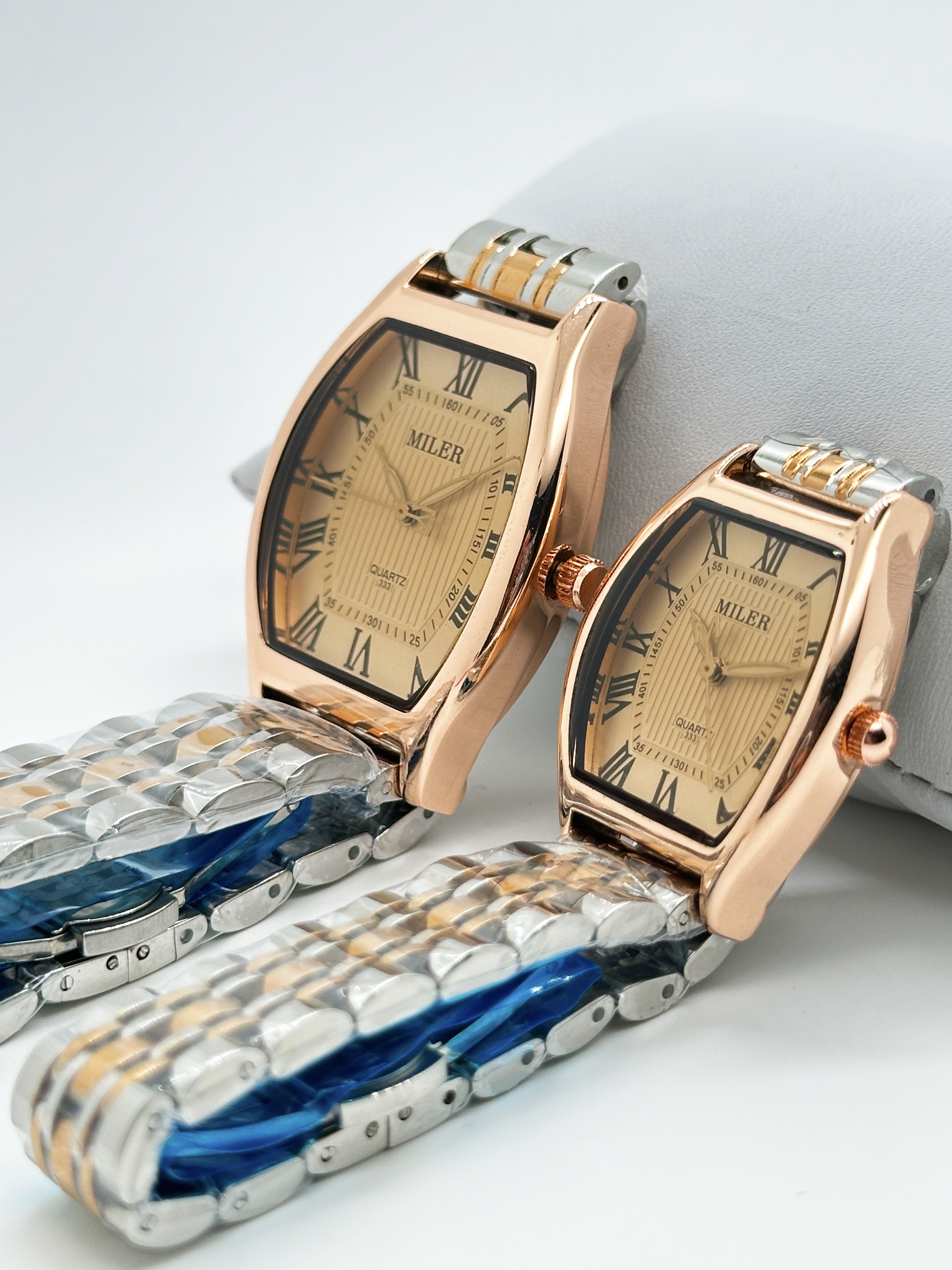 Waterproof Luxury Couple Watch Luminous Stainless Steel Quartz Watch