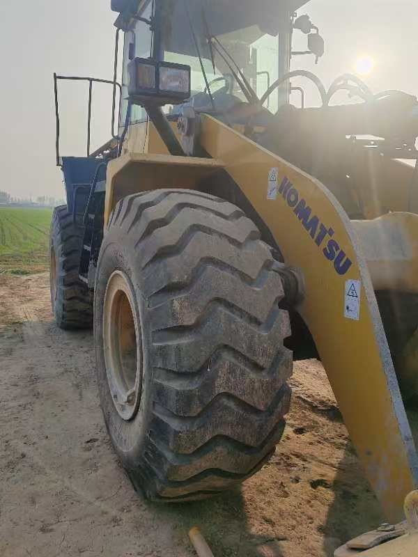 Used Original Komatsu 380wa Loader In Good Condition For A Fair Price