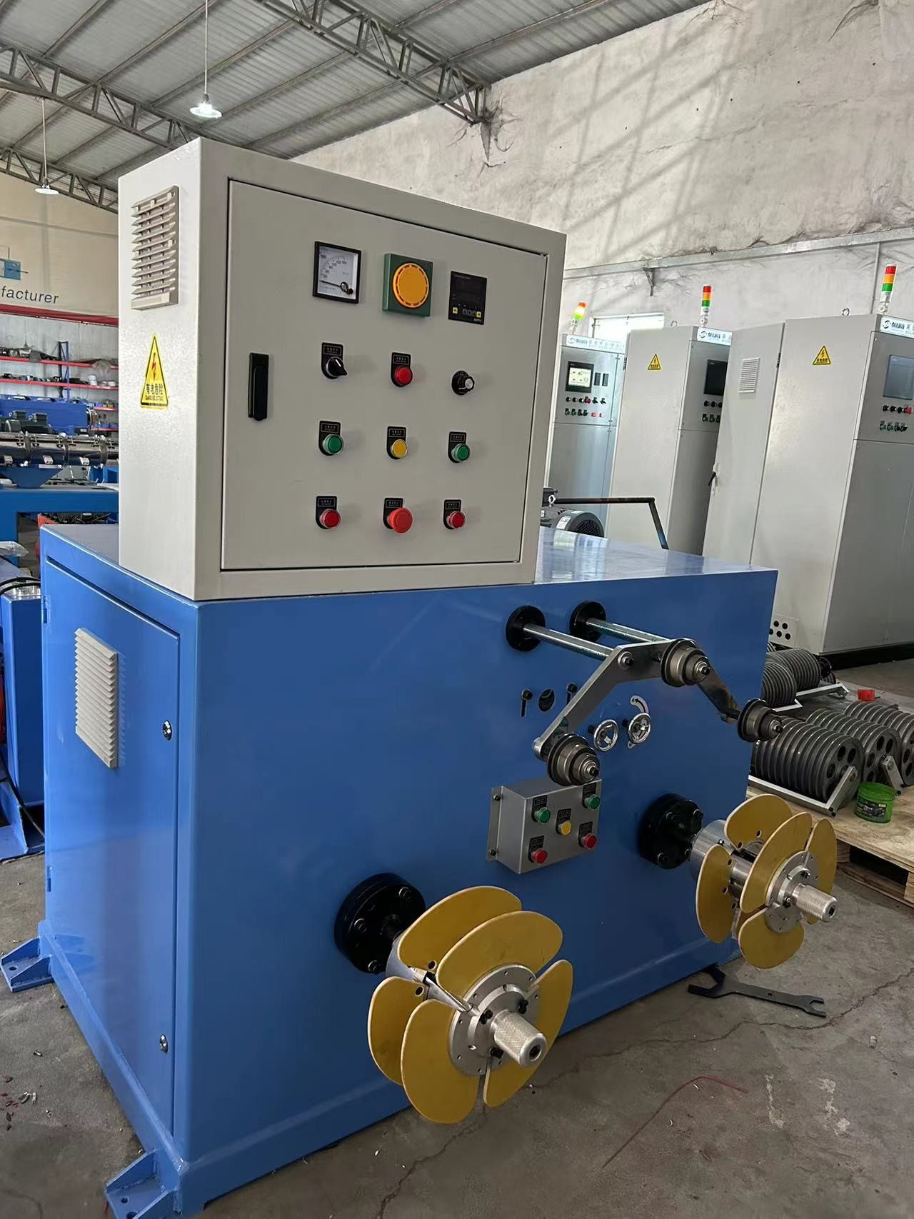 Automatic PVC PE Wire Coil Wrapping Machine For Cable 1.5 / 2.5 / 4 / 6 / 2*2.5