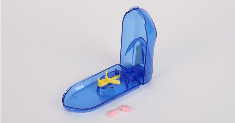 28 compartment column shape plastic pill storage box with pill crush box, Conventional eco-friendly 4 grids plastic trav