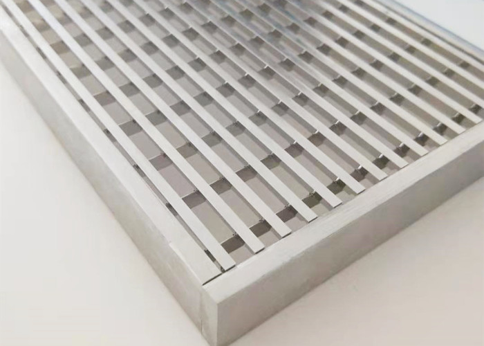 304 Stainless Galvanized Press Locked Steel Bar Gratings With Mild Steel Material