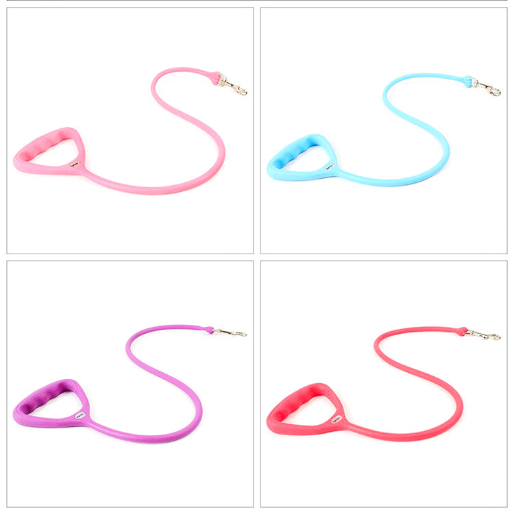 BPA Free Silicone Pet Supplies Cute Dog Collars And Leashes Reduces Plaque Buildup