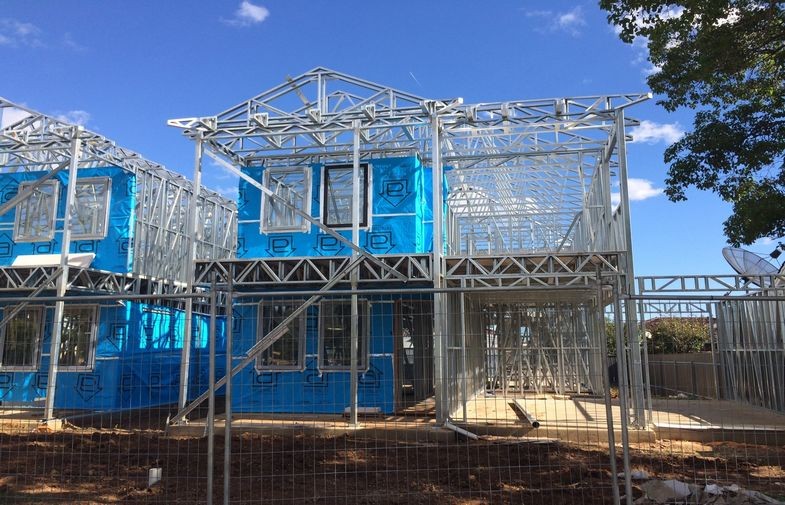 Modern Light Steel Prefabricated Homes – Wind-Resistant Folding Villa Houses