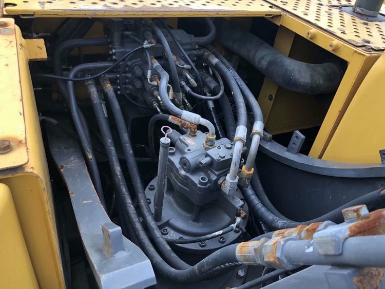 Hydraulic Pump Original 24 Ton Used Volvo240b Excavator in Good Condition from Korea