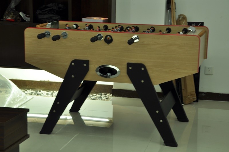 MDF 4FT Soccer Table With Colorful Player , Easy Assembly Professional Foosball Table