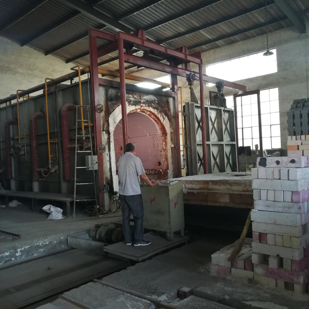 Pure White Alumina Hearth Sagger Made of Corundum Mullite for Refractory Applications