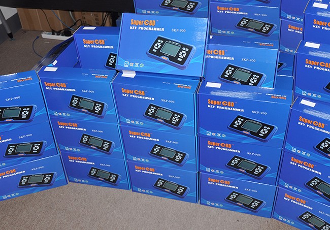 SuperOBD SKP-900 Key Programmer