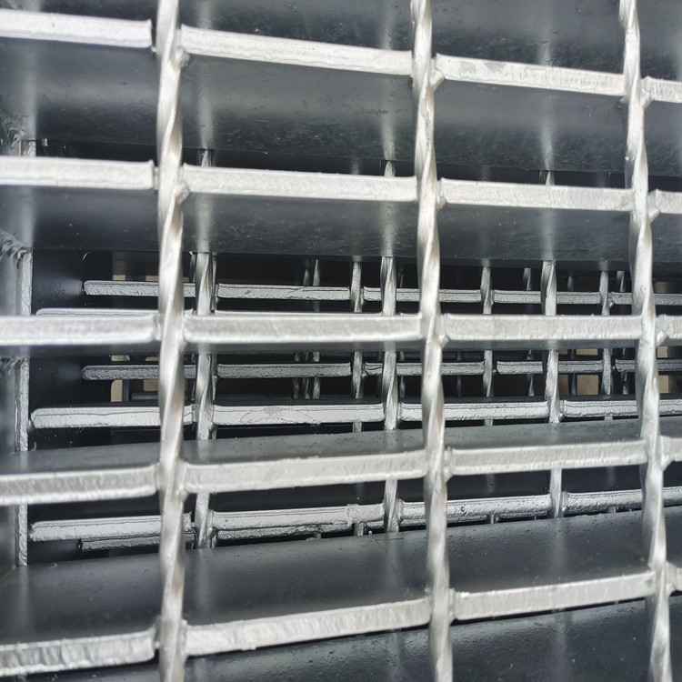 Hot Dip Galvanized Heavy Duty Steel Grating Floor Construction Grid Trestle Platform