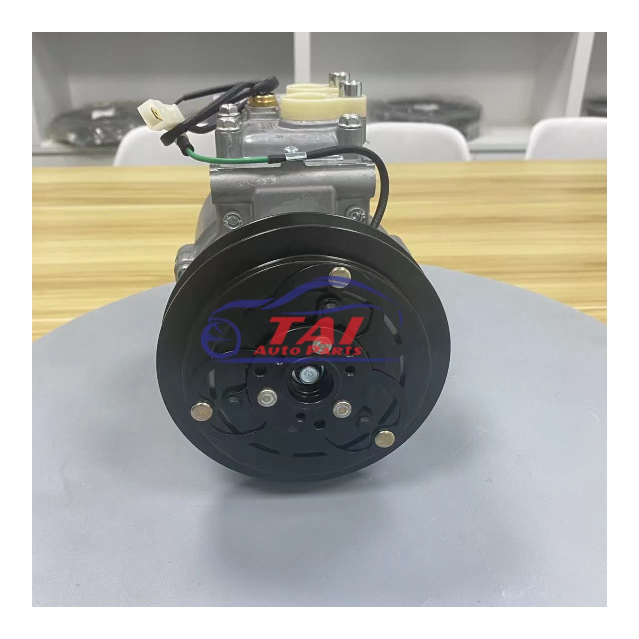 2011- Year Genuine AKC200A275 Compressor for Mitsubishi FV515 Truck 8DC9 Engine OE NO. AKC200A275