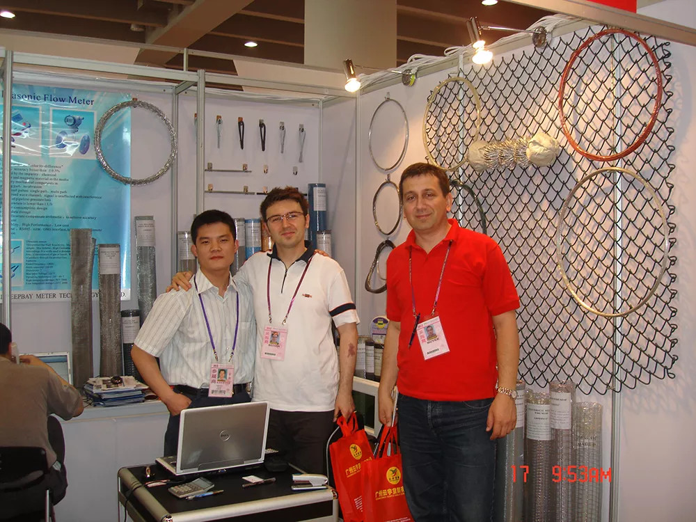 304 Stainless Steel Woven Wire Mesh Crimped 100 Mesh Roll