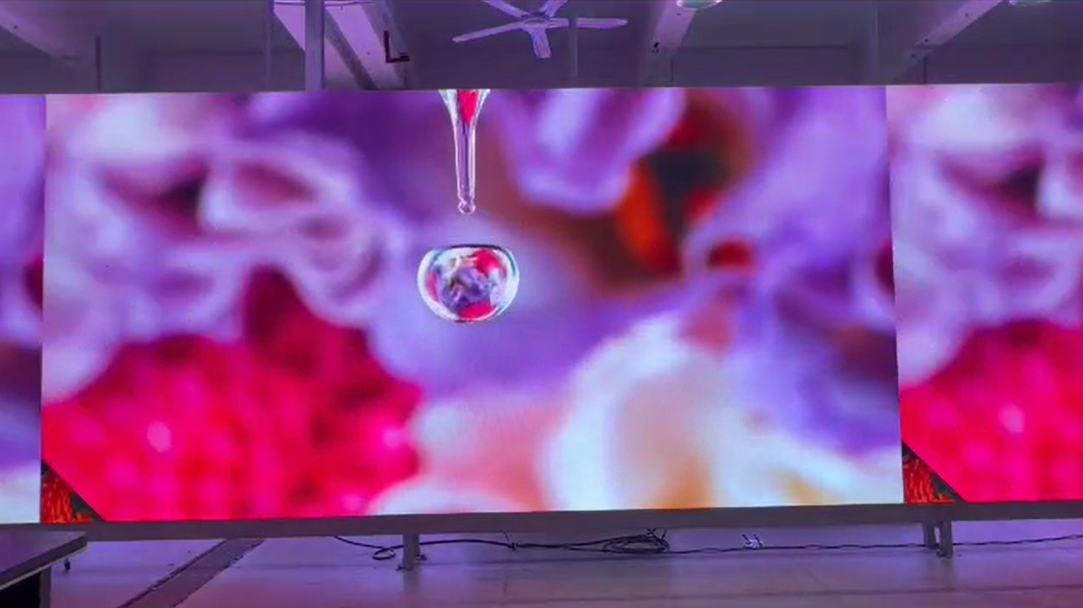 Front Service Indoor LED Video Wall P3 HD with High Refresh Rate for Stage and Sky Curtain