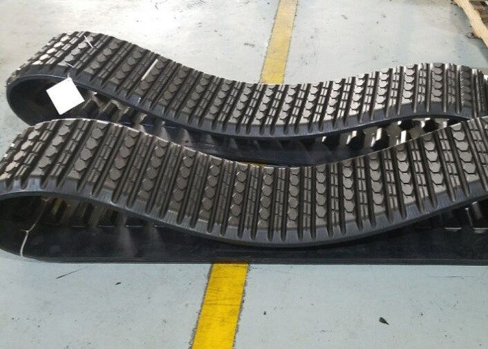 Black Replacement Rubber Tracks / Low Noise Yanmar Rubber Tracks 280*106*39k