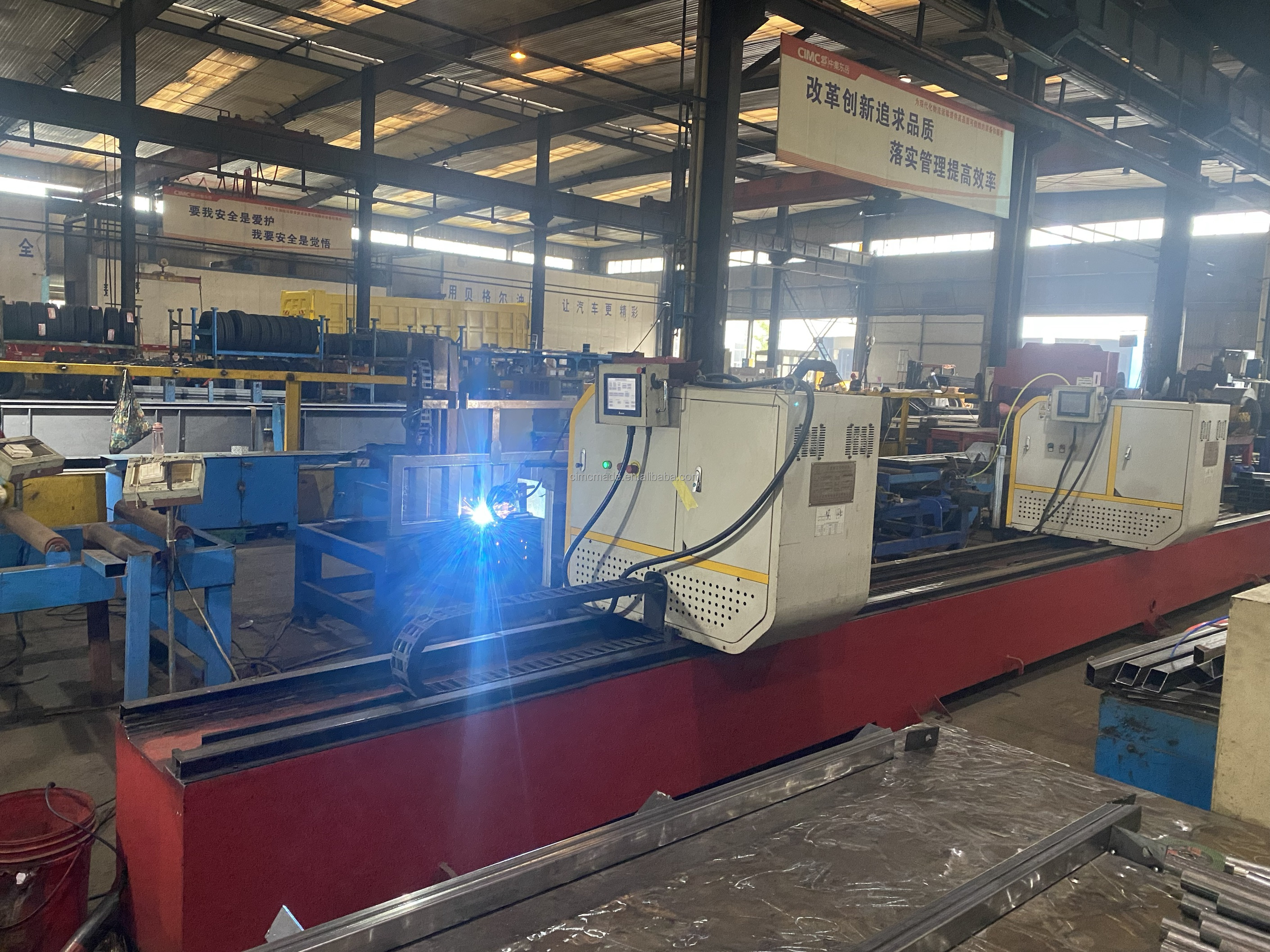 CIMC Heavy 6 Axle Low Bed Semi-Trailer Steel Material Truck Trailers with Performance