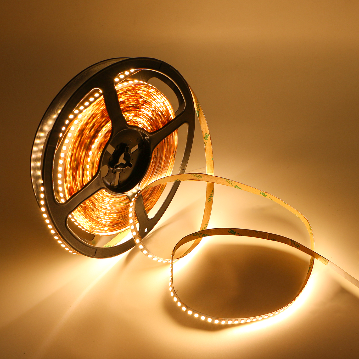 240LEDs 2700K Led Light Strip 2835 24V Warm White Led Strip Dimmable