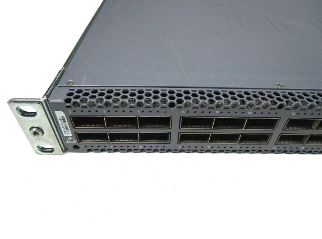 QFX5100-24Q-AA-AFO 24x 40G QSFP Ports Ethernet Switch QFX5100-24Q with LACP Function