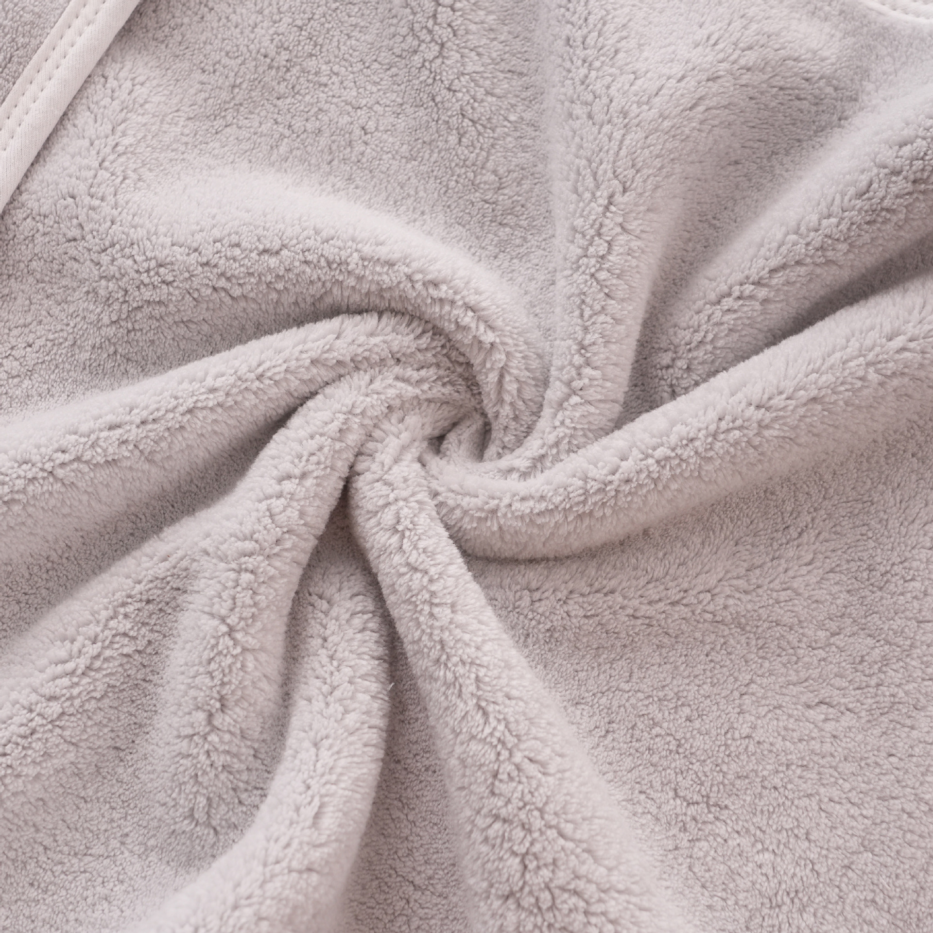 Thickened Absorbent Pet Towels in Solid Color for Home Hotel and Sport in Large Size