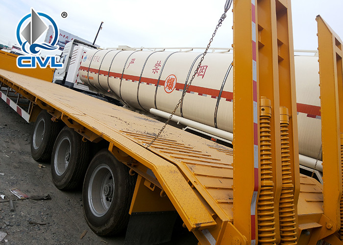 CIVL Lowbed Semi Trailer Trucks 3 Axles Equipment Low Bed Trailer 40ton Loading Capacity gooseneck hudraulic detachable