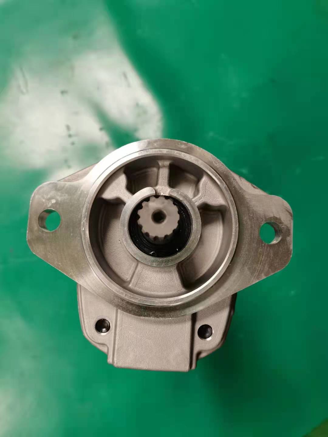 PUMP ASS'Y 705-56-26081 KOMATSU WHEEL LOADERS WA200 WA200PT