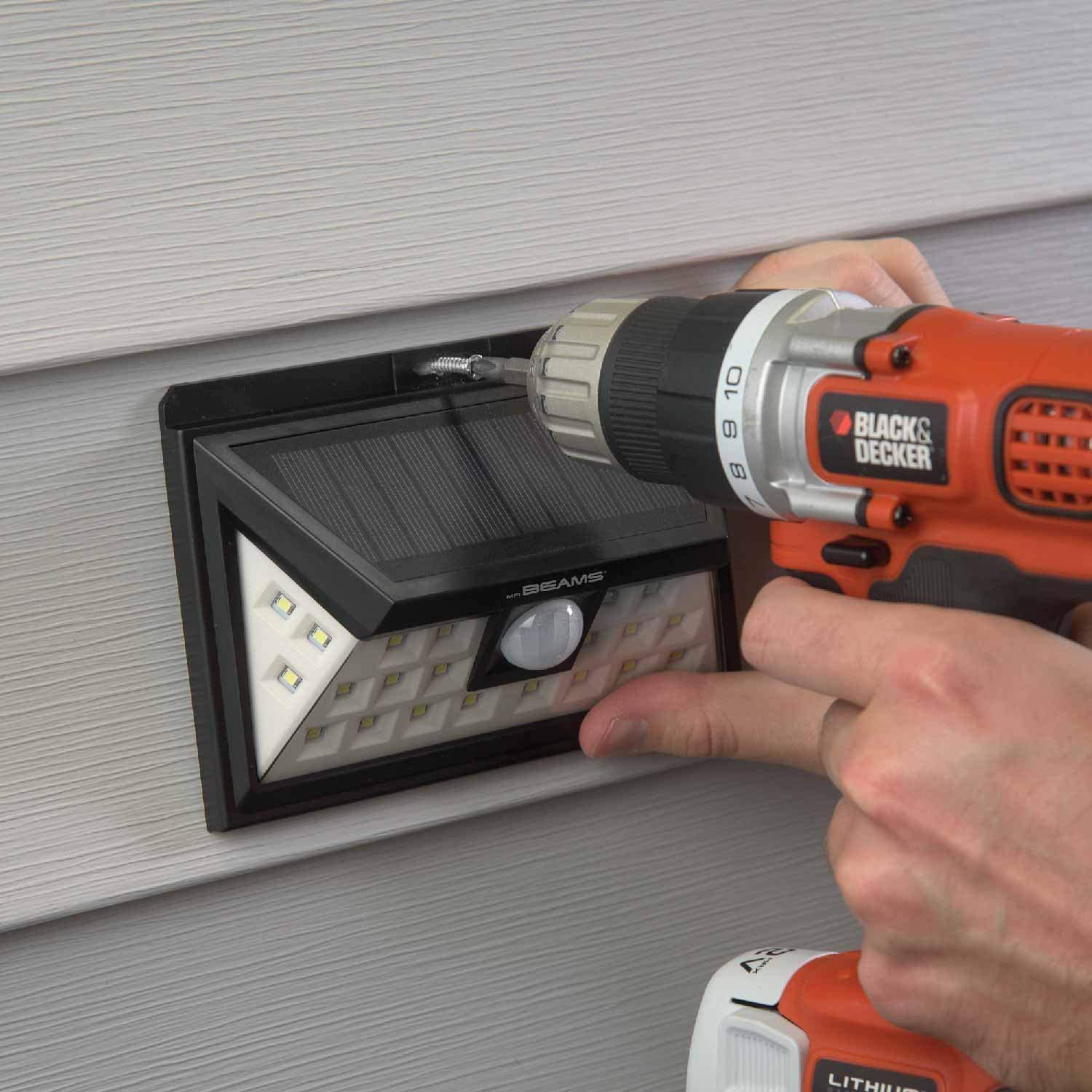 Motion sensor outdoor garden light