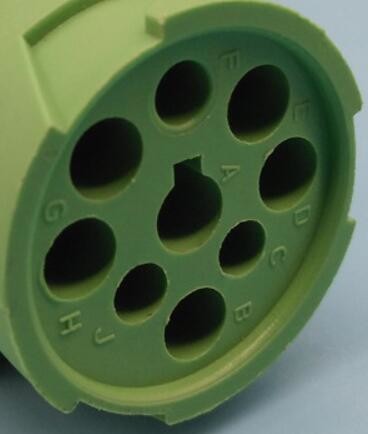 Green Threaded Type 2 Amphenol 9 Pin J1939 Male Plug Connector with 9 Pins