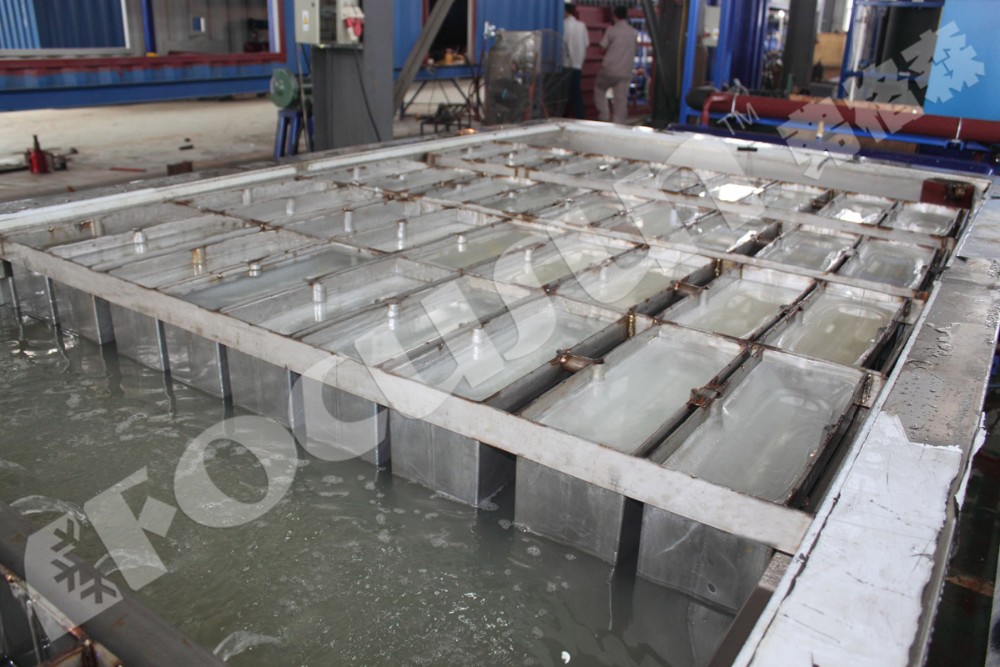 Blue NIZA Paint 90KW Industrial Block Ice Maker Machine CE Certificate