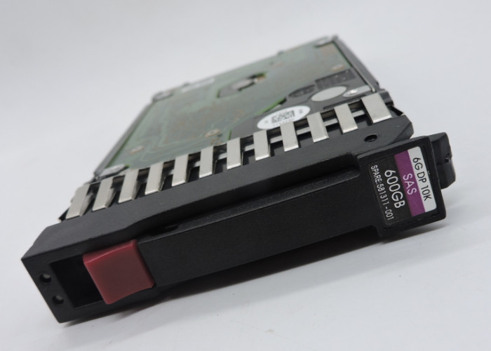 581286-B21 HP Hard Disk 581311-001 600G 10K SAS 2.5 G7 1 Year Warranty