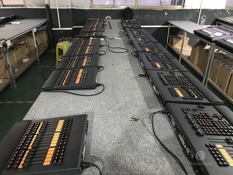 200lm/w DMX Light Controller Fader Wing Stage Lighting Console