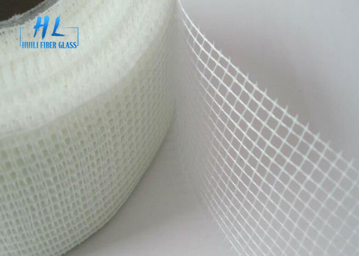 Drywall Cracks Self Adhesive Fiberglass Tape 50mm*90m High Tensile Strength