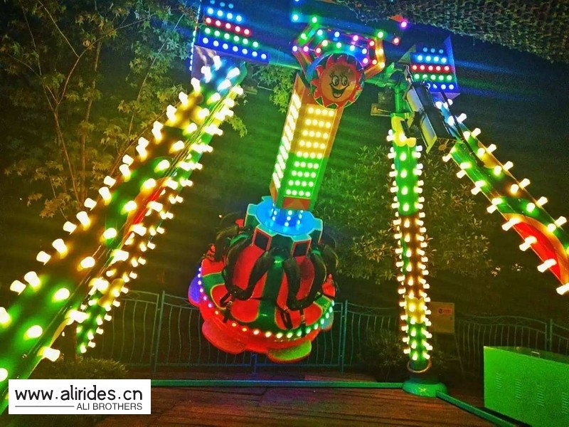 60 Degree Cool Theme Park Rides , Customized Seats Small Amusement Rides