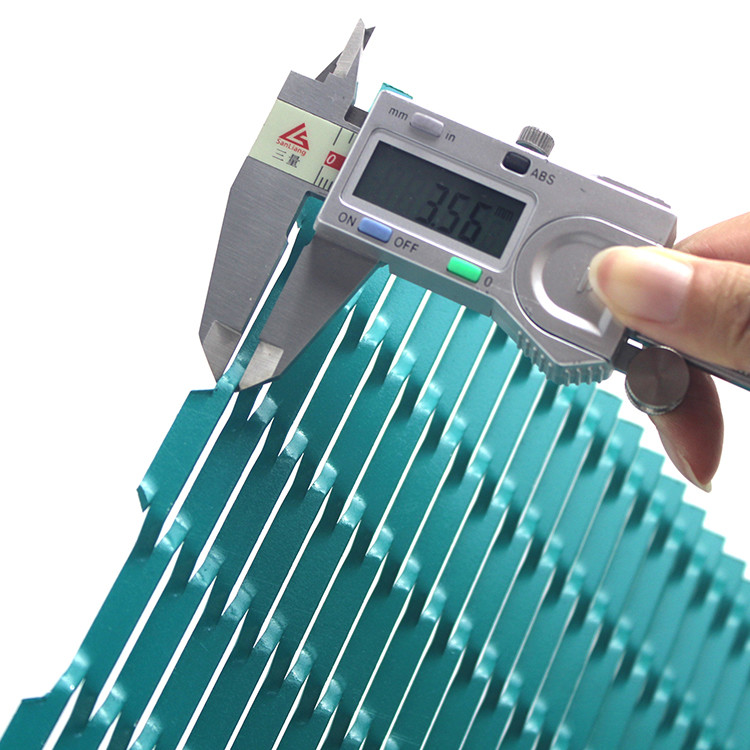 Decoration Diamond Wire Mesh , Aluminum Door Mesh Screen Bright Long Time