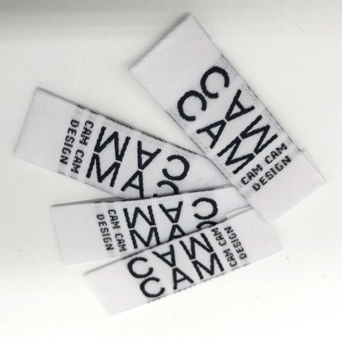 High Definition Polyester Center Fold Woven Labels Main Labels For T-Shirt