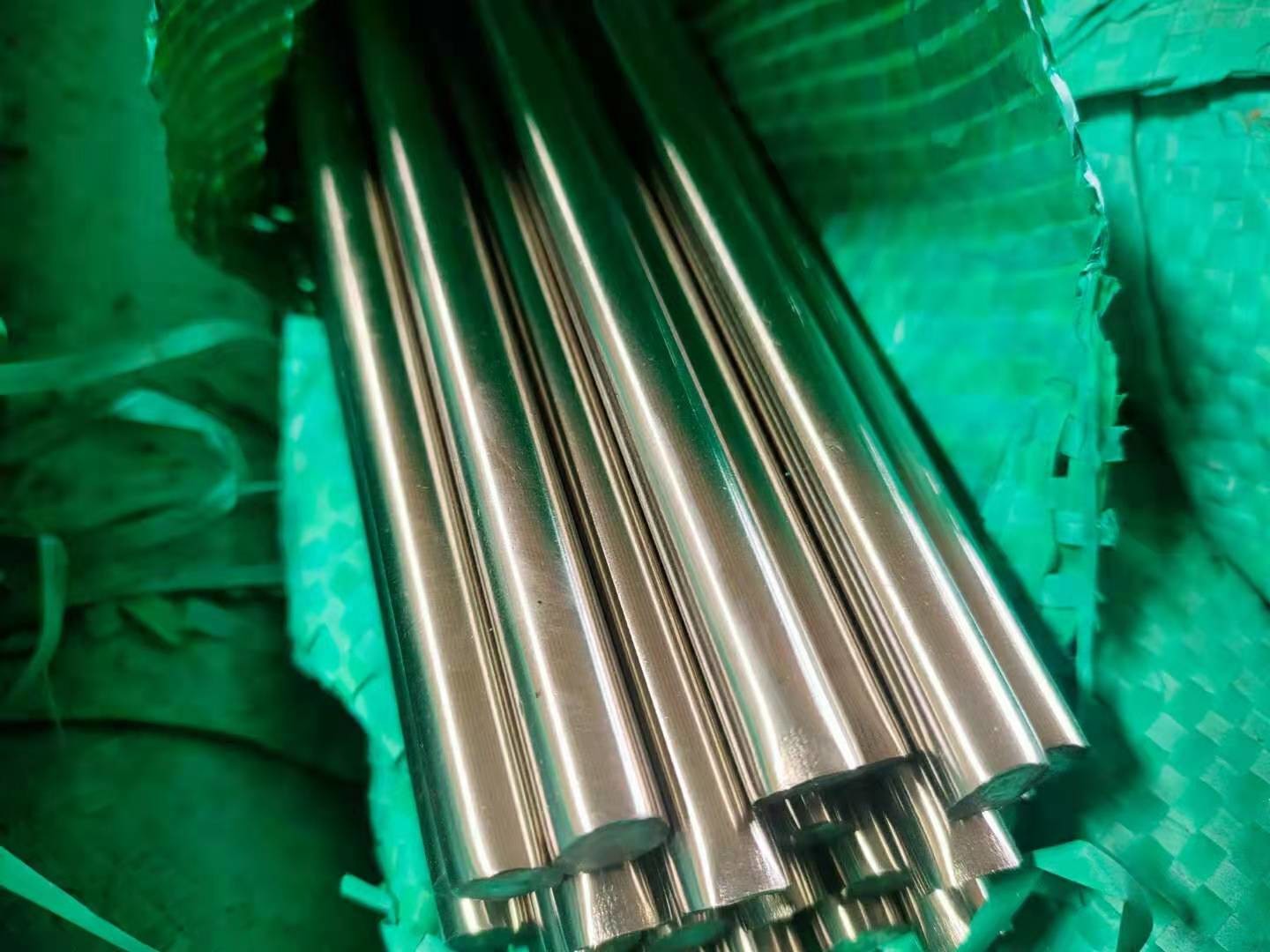 Cold Drawn ASTM A276 Grade 304 316L 310S 2205 Stainless Steel Bright Polished Round Bar Steel Round Bar
