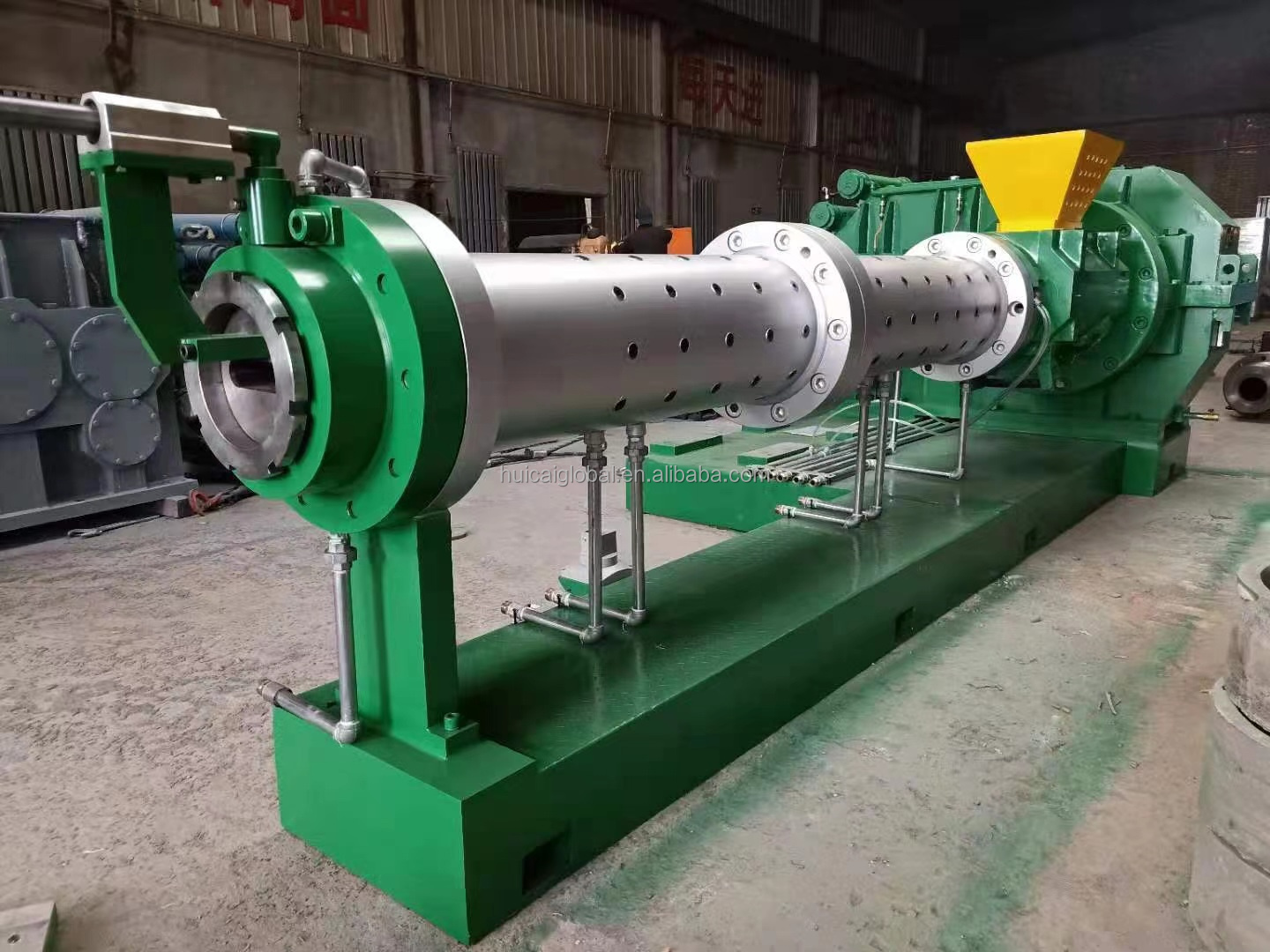 185kW Hydraulic Crimping Machine for Rubber Extruders at 44r/min Screw Rotate Speed